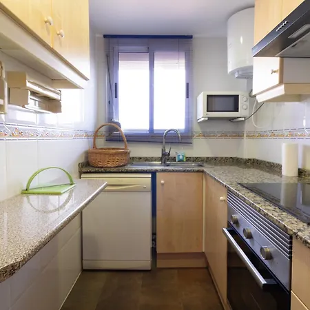 Global Properties, De 3 En Urbanizacion Cerca Del Mar *